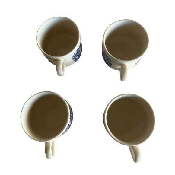 SET OF 4 MADE IN ENGLAND CHURCHILL BLUE WILLOW COFFEE TEA CUPS - Picture 2 of 9